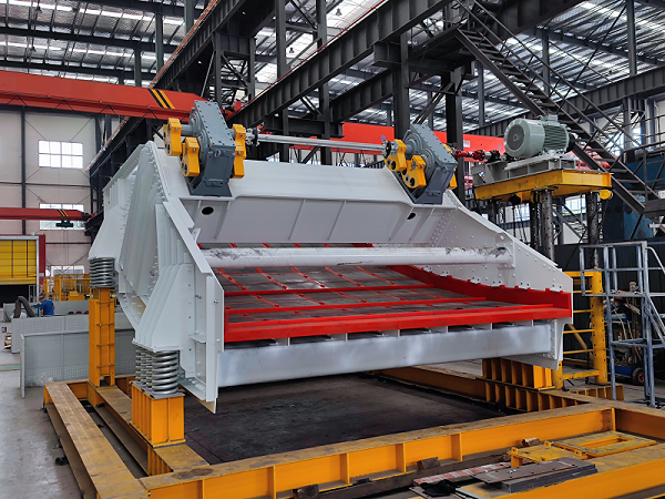 振動(dòng)篩篩網(wǎng)的使用壽命是多少？如何提高篩網(wǎng)壽命？